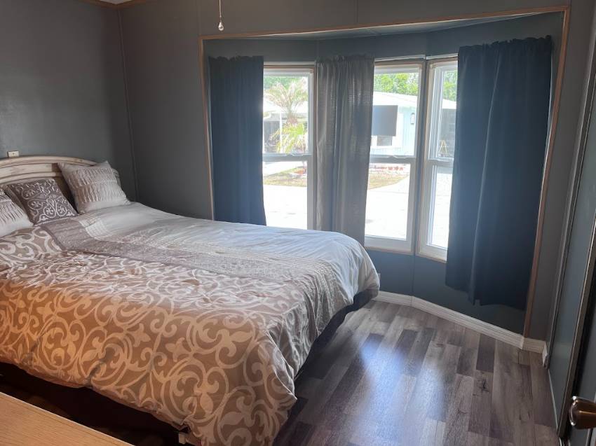 508 Century Lane a Winter Haven, FL Mobile or Manufactured Home for Sale
